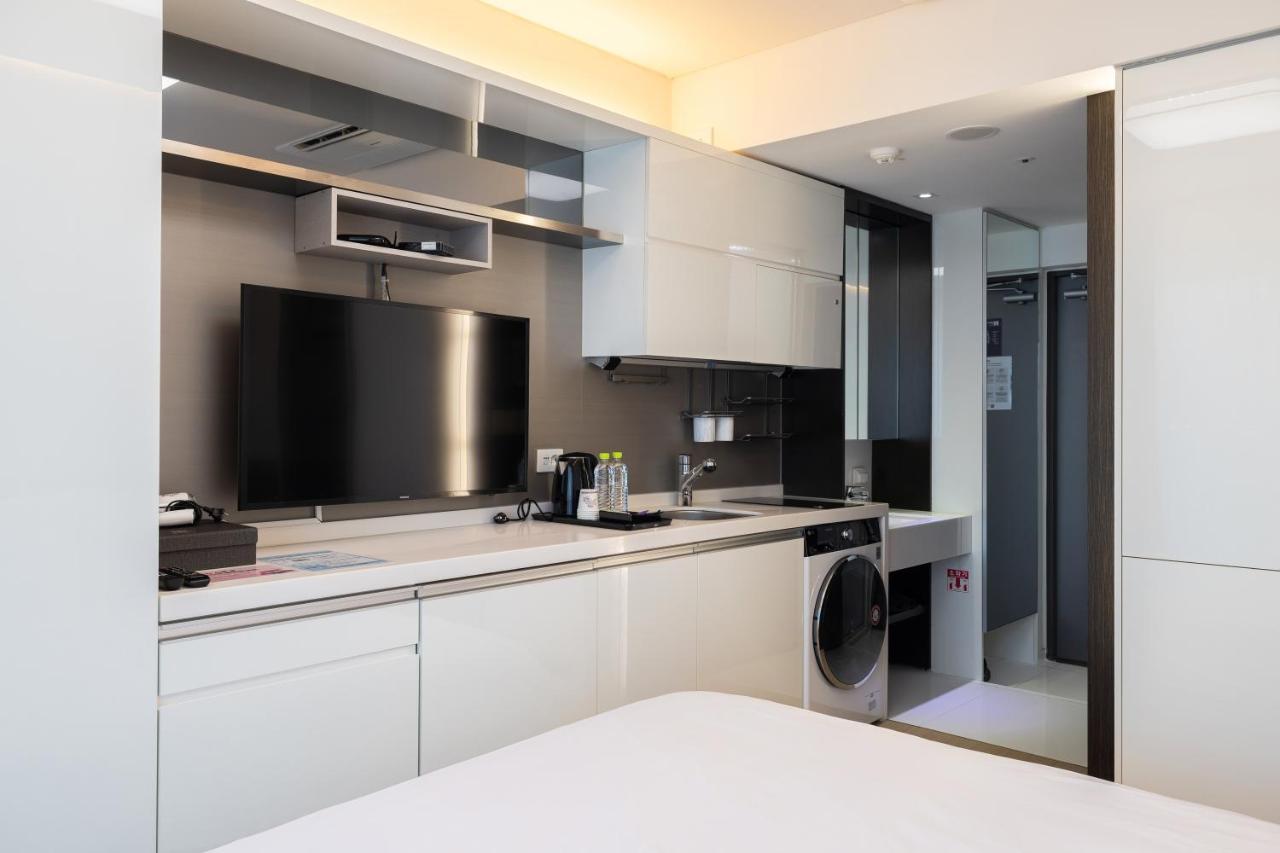 Skytop Hotel Incheon Airport Екстер'єр фото