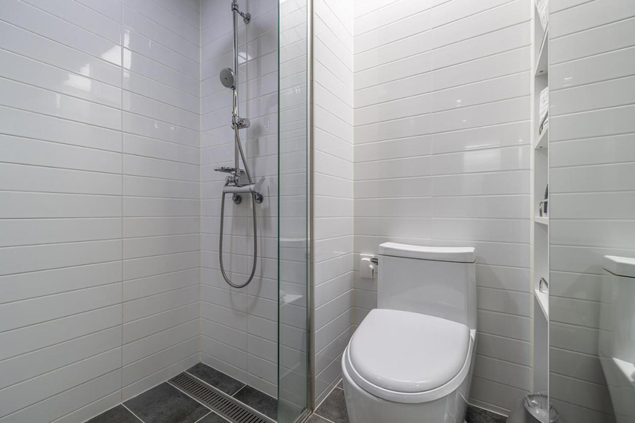 Skytop Hotel Incheon Airport Екстер'єр фото